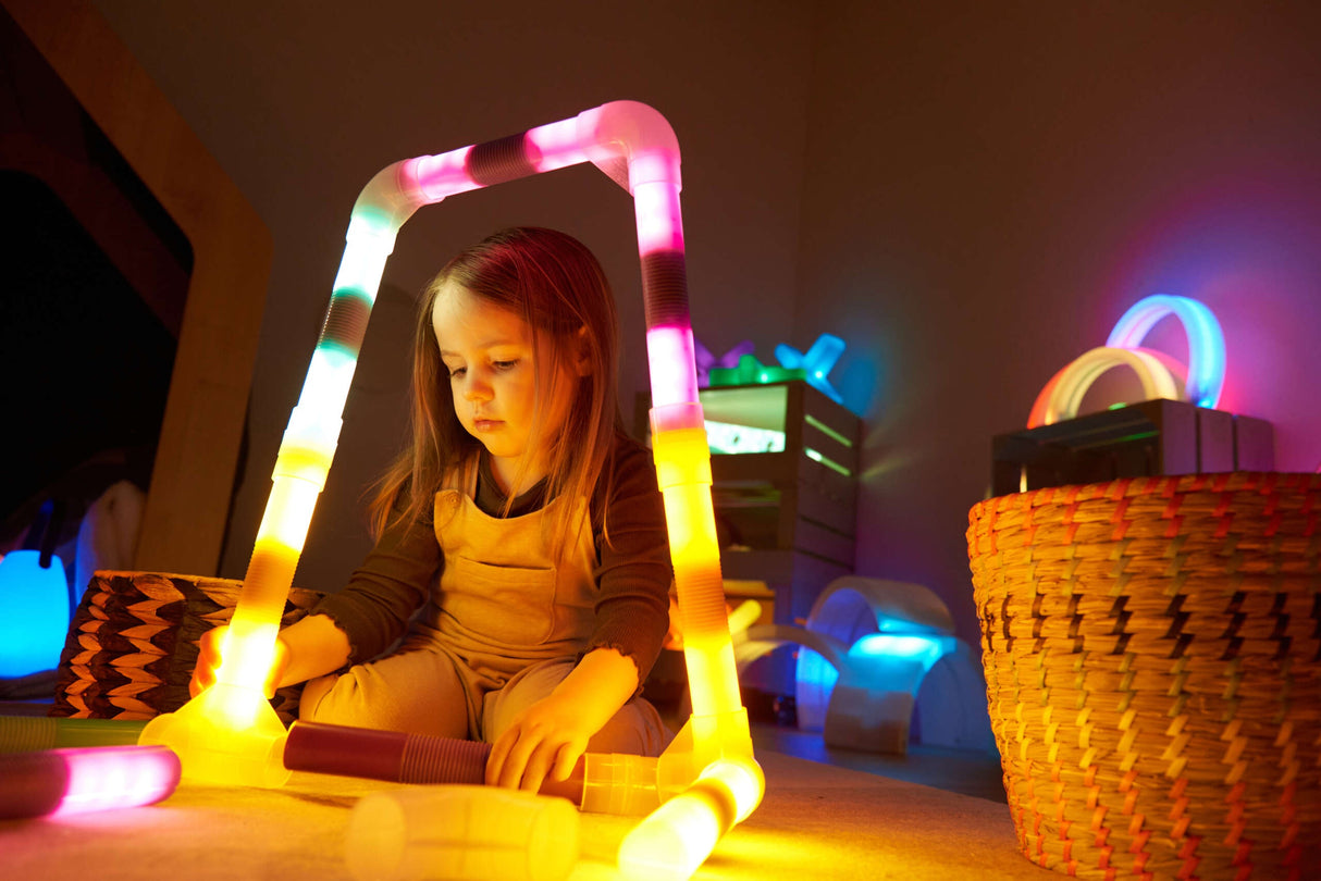 TTS helendavate silindrite ühendused, 18 tk EL46672B