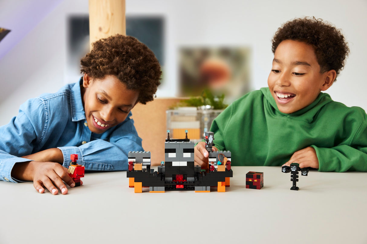 LEGO Minecraft Närbuja lahing 21590L