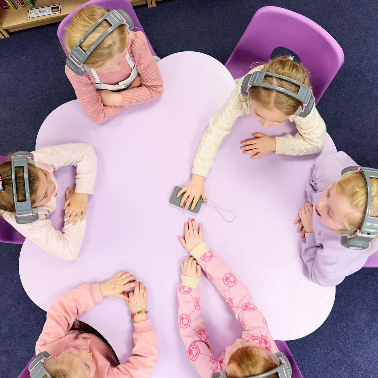 TTS ClassCast saatjaga juhtmevabad kõrvaklapid, 6 tk AV48439B