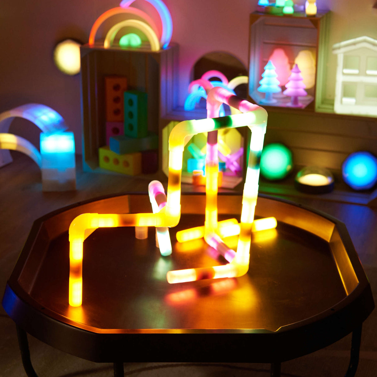 TTS helendavate silindrite ühendused, 18 tk EL46672B