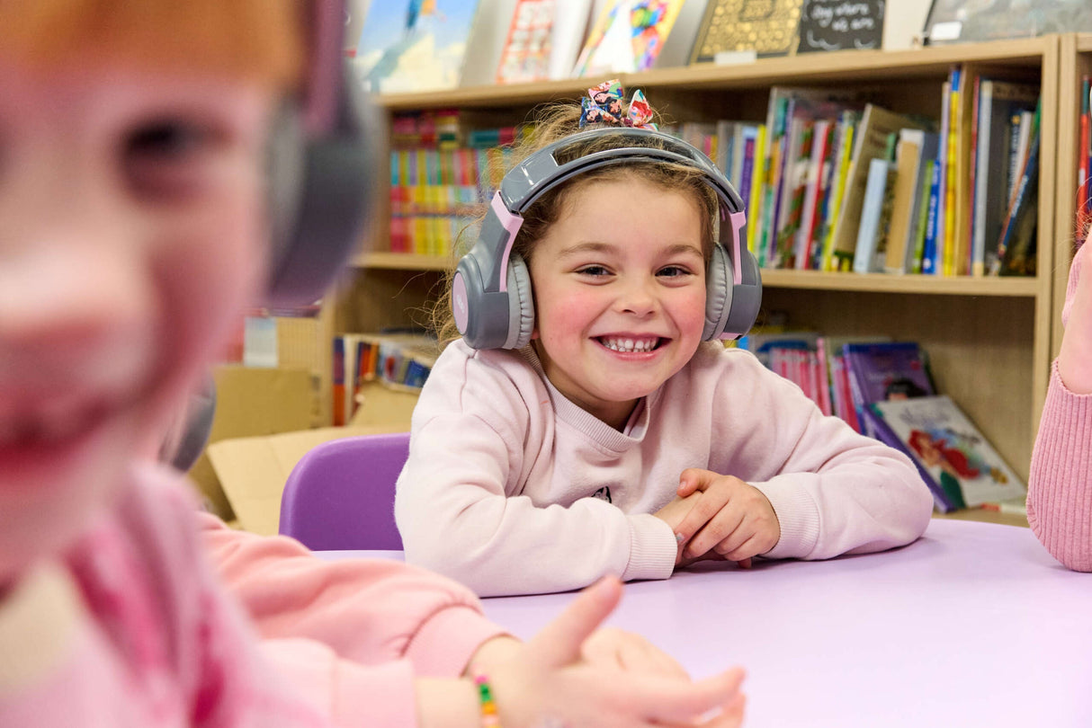 TTS ClassCast saatjaga juhtmevabad kõrvaklapid, 6 tk AV48439B